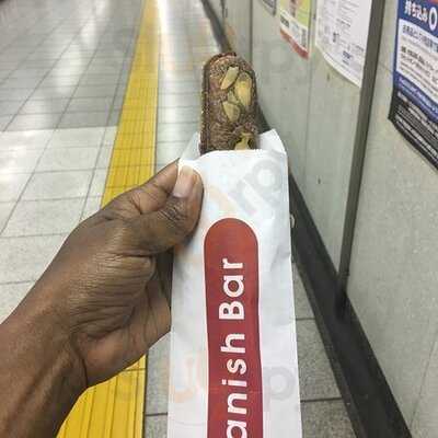 デニッシュバー  明治神宮前メトロピア店