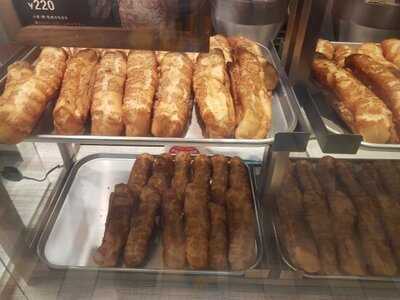 デニッシュバー  明治神宮前メトロピア店