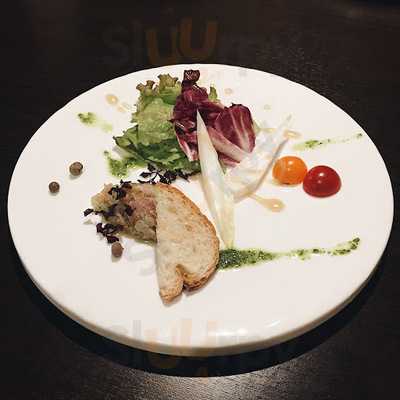 ビストロ シェ モモ