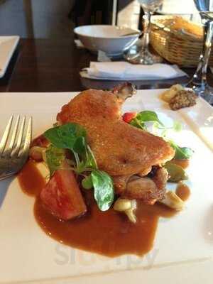 ル プティ レストラン エピ