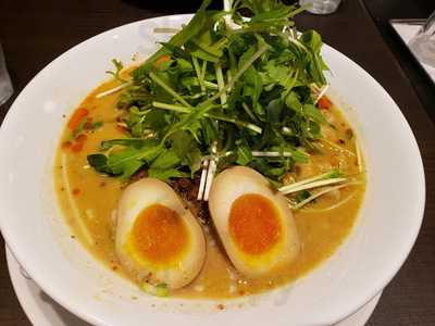 四川担担麺 阿吽 キッテグランシェ店