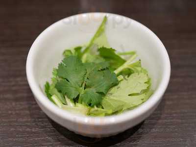 四川担担麺 阿吽 キッテグランシェ店