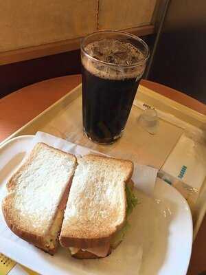 ドトールコーヒーショップ 外神田1丁目店