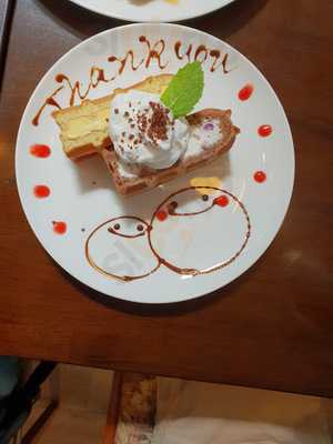 R.l Waffle Cafe 秋葉原店