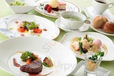 フレンチ＆チャイニーズレストラン モンスレー