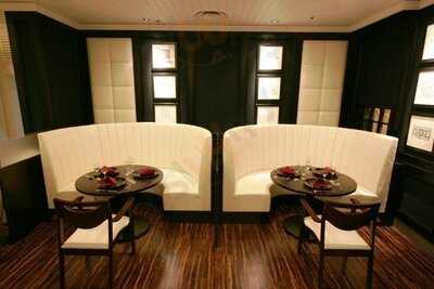 フレンチ＆チャイニーズレストラン モンスレー