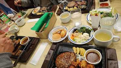 Steakステーキガスト 新潟山木戸店