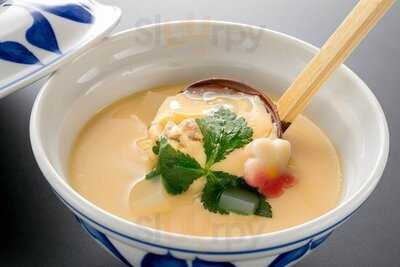 水たき料亭 博多華味鳥　広島胡町店