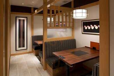 水たき料亭 博多華味鳥　広島胡町店