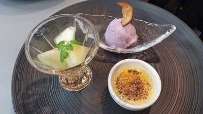 ニュー松坂 阪急32番街店