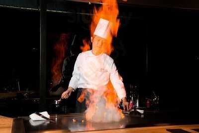 ニュー松坂 阪急32番街店