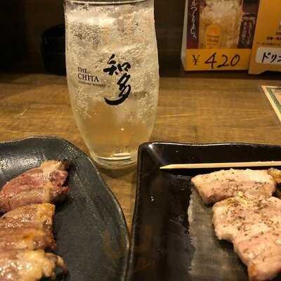 炭火やきとり 真っ赤な太陽