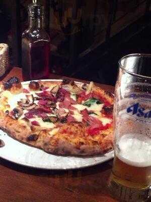 ピッツェリア＆バー リッコ