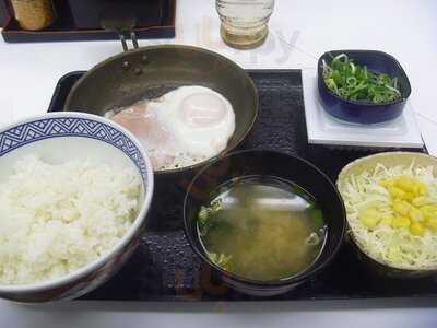 吉野家 曾根崎東店