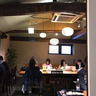 カフェ ド クリエ 京都府立医科大学附属病院店