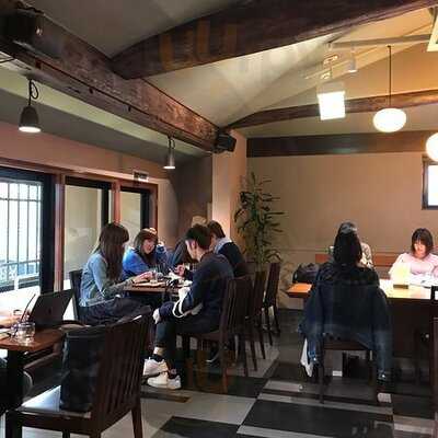 カフェ ド クリエ 京都府立医科大学附属病院店