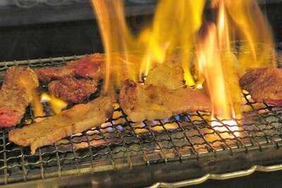 もつ処 兆や（旧兆すけ）