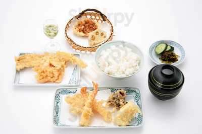 天ぷら 新宿 つな八 なんば店