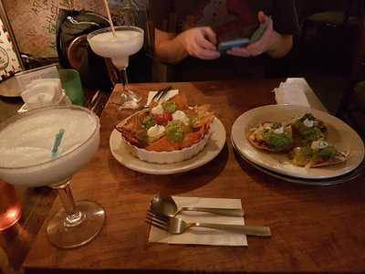 墨国回転鶏料理 Querico 天満店