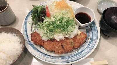 Whityうめだ とんかつ 豚晴