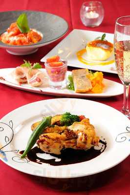 トラットリア ノラ クチーナ 新潟鐙店