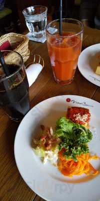 トラットリア ノラ クチーナ 新潟鐙店