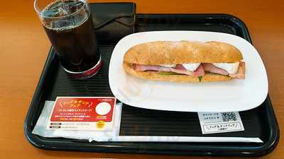 カフェ・ベローチェ 栄四丁目広小路通店