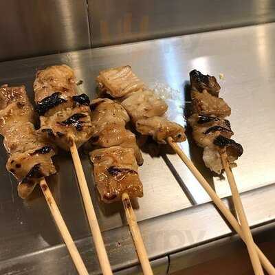 秋吉 京橋コムズ店