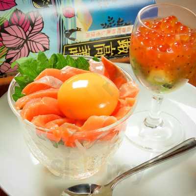 もつ鍋と旨いもん どんたく 本店