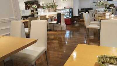 パティスリー＆カフェ ティフィン 名古屋三越栄店