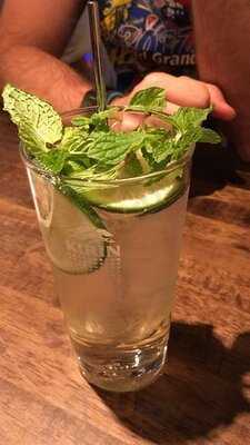 ダニエルズモンド