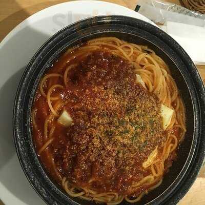 カフェアンドバー グーテ