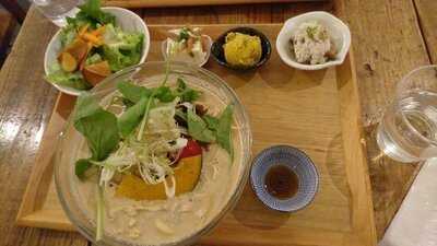 実身美 心斎橋店