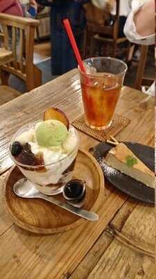 実身美 心斎橋店