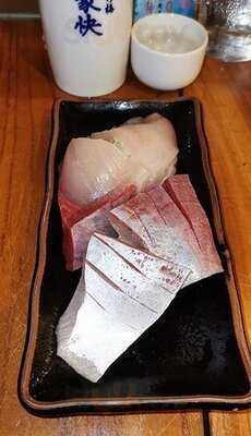 元祖ぶっち切り寿司 魚心 南店