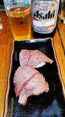 元祖ぶっち切り寿司 魚心 南店