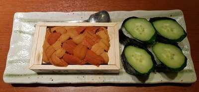 元祖ぶっち切り寿司 魚心 南店