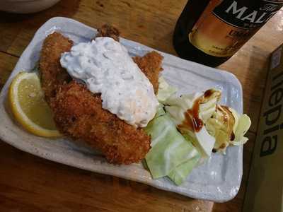 立呑み 得一 十三店