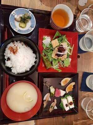 発酵食堂カモシカ