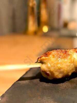 炭火やきとり 森田