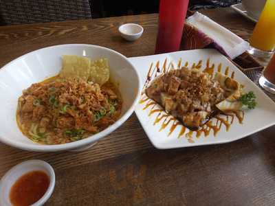 カフェ ビンタン