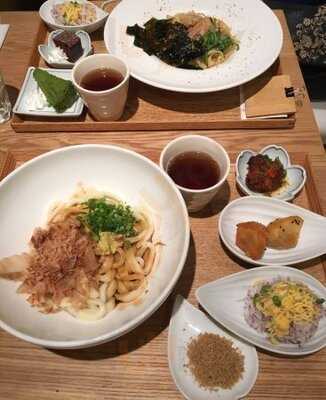 めん、色いろ。いつでも、おやつ。 京都