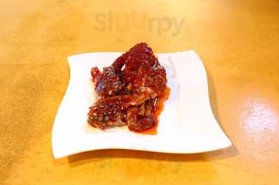 赤身肉とホルモン焼 コニクヤマ