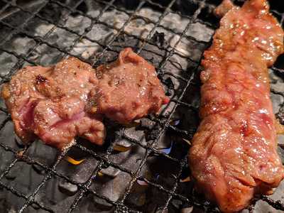 焼肉力丸梅田お初天神店