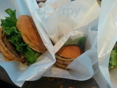 フレッシュネスバーガー天満関テレ前店