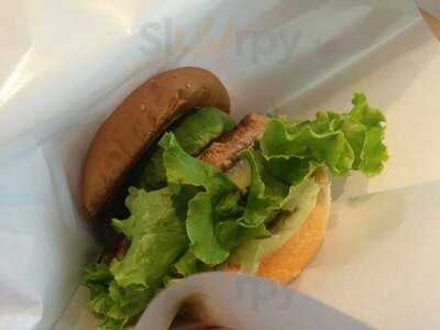 フレッシュネスバーガー天満関テレ前店