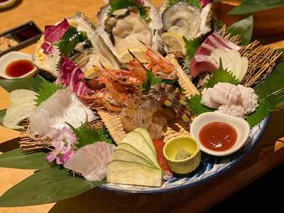 寅八商店 梅田店