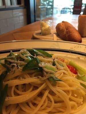 イカリヤ食堂 オオサカ