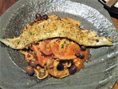 イカリヤ食堂 オオサカ