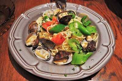 イカリヤ食堂 オオサカ